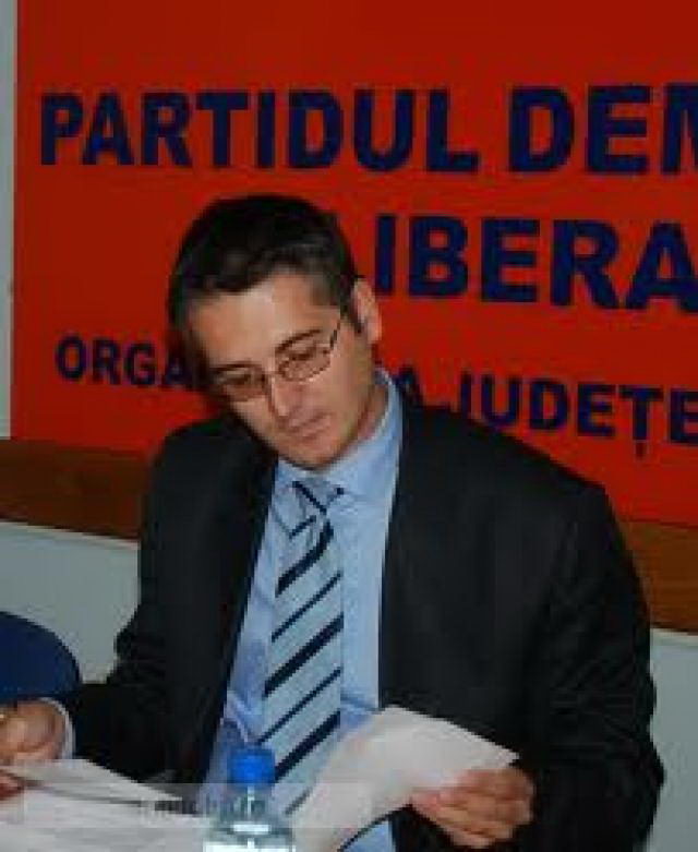 Democrat liberalii - decişi să scoată APATERM din lanţul distribuţiei termice