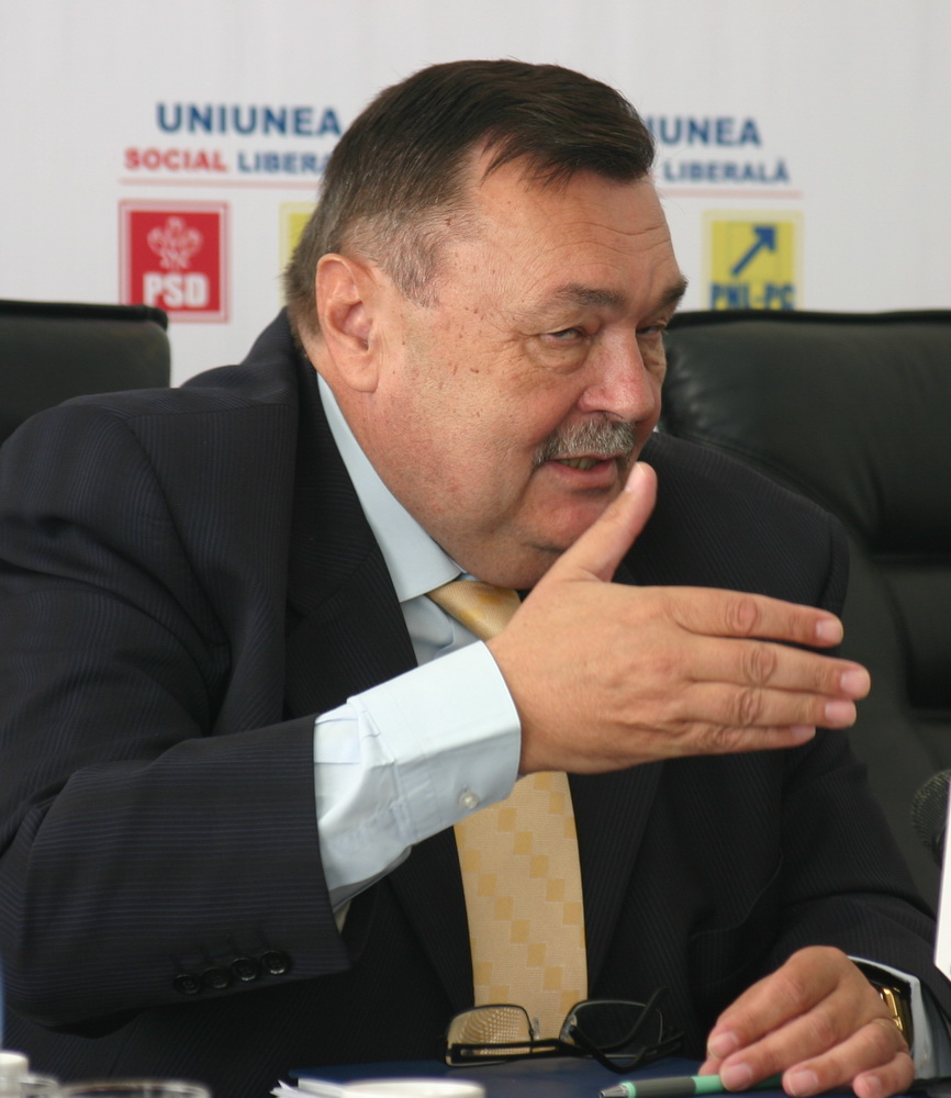 Victor Paul Dobre - un lider politic care nu mișcă în USL