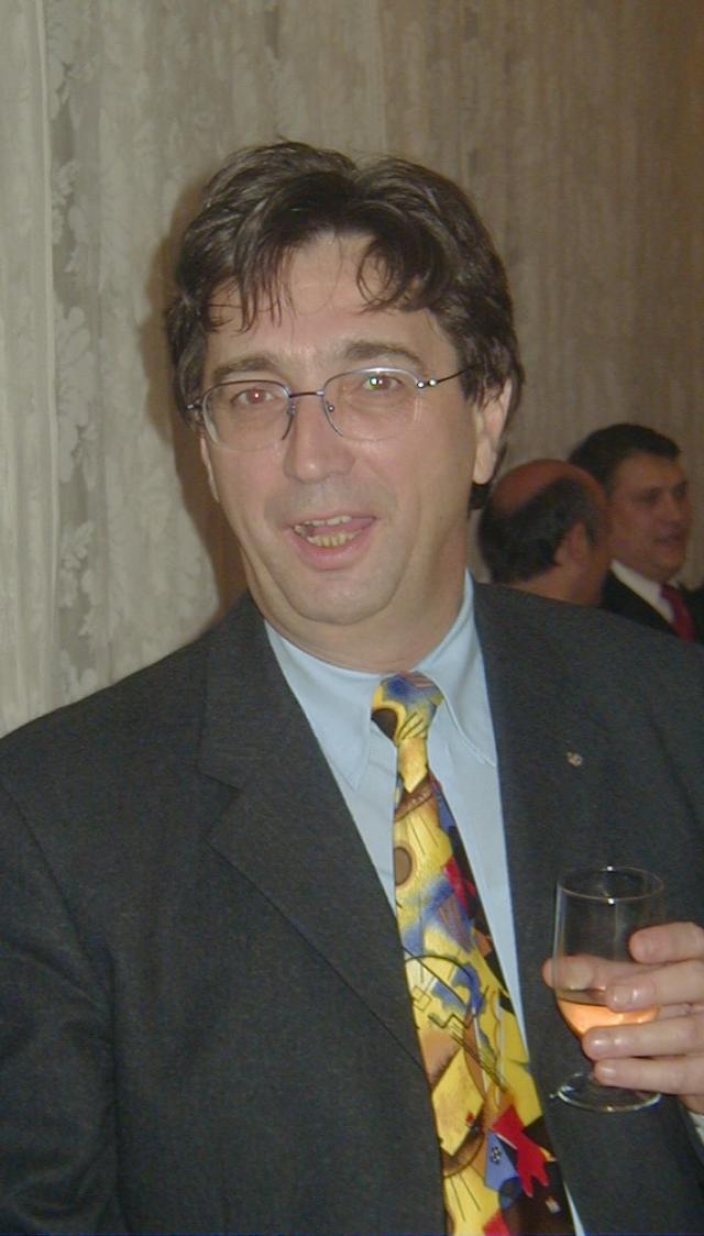 Universitarii nu îl vor rector pe doctorul Aurel Nechita
