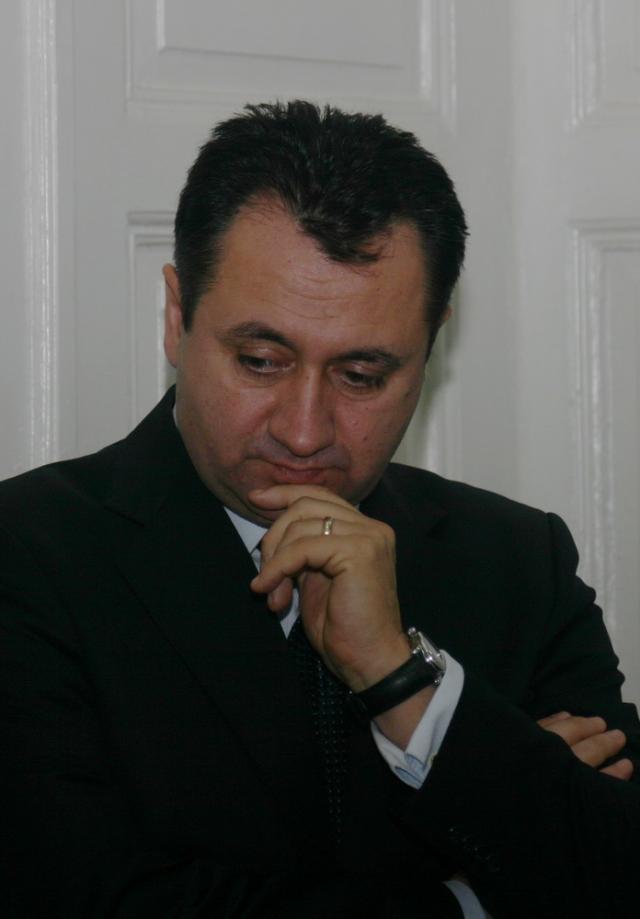 Marca Festivalului Scrumbiei îi bagă în buzunare zeci de mii de lei deputatului-turnător Pâslaru