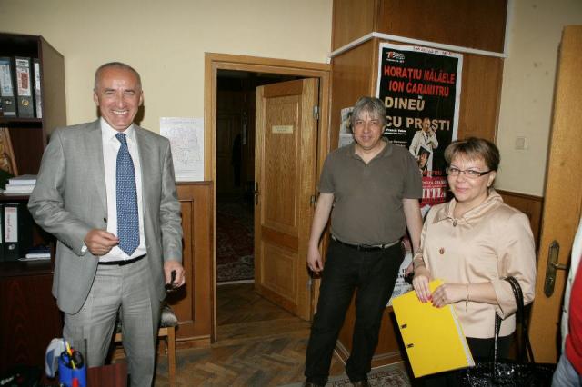 Staff-ul USL transmite mesaje deștepte: ”Marius Stan – încurcă lume”