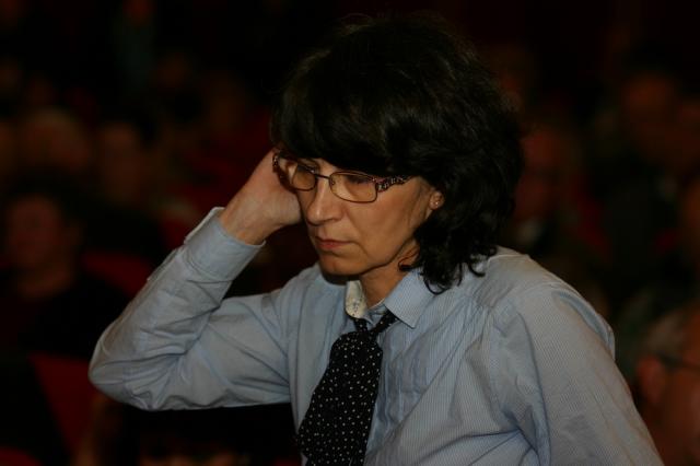 Adriana Stratulat încasează două salarii de la Apaterm 