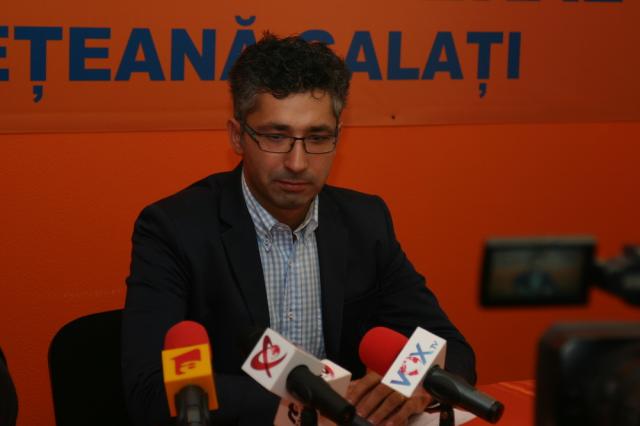 Nicuşor Ciumacenco va încerca să-l scoată pe Durbacă din viaţa politică