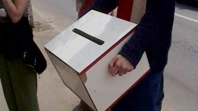 Membrii unei comisii de votare din Rădeşti riscă pedeapsa cu închisoarea