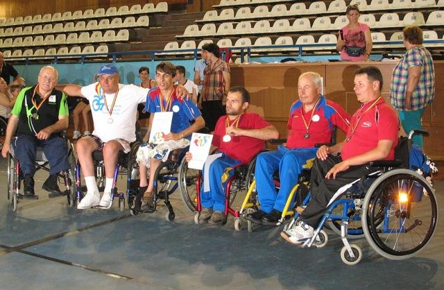 Șase sportivi cu sindromul Down au participat pentru prima dată la un campionat național paralimpic