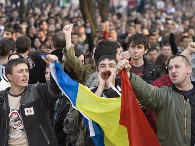 Patru zile până la interzicerea protestelor de stradă – dezbatere publică 