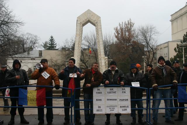 Societate civilă de descurcareți – la Galați