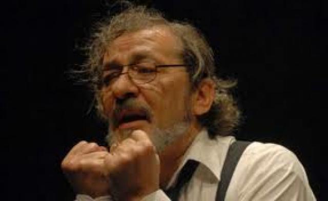 Turnătorul revoluţionar Vlad Vasiliu a renunțat la criticii de teatru din ţară