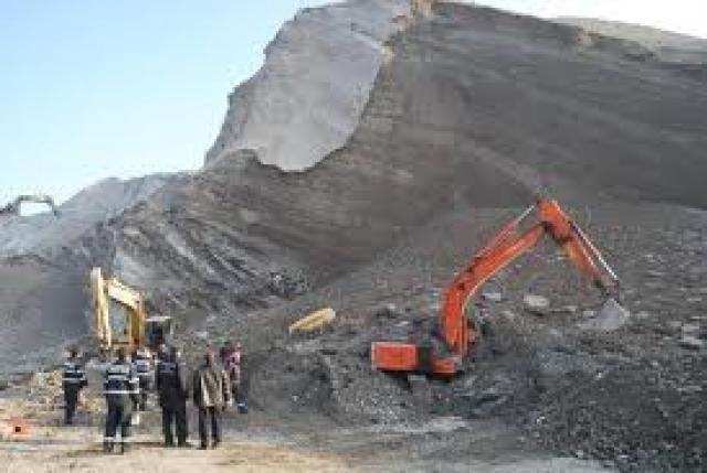 Autorităţile române tratează la Bruxelles prelungirea exploatării haldei de zgură