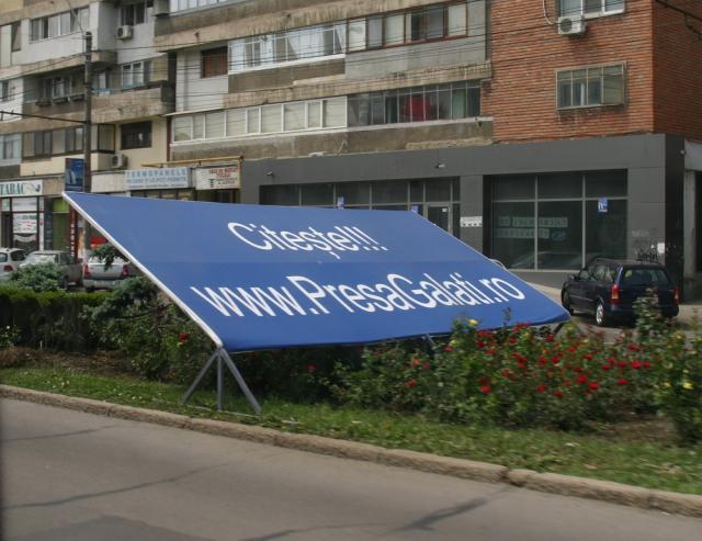 ”Doi ș-un sfert” și-a făcut ziar care fură materiale din presa locală