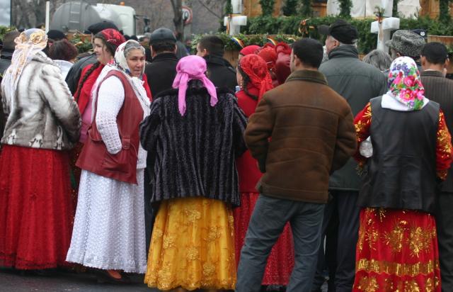 Bulibaşii  nu vor să colaboreze cu Poliţia pentru a-i trimite la puşcărie pe rromii condamnaţi