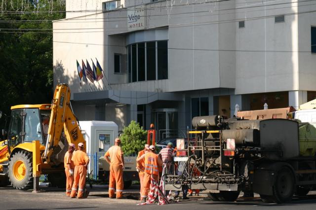 Galaţiul are un nou primar, dar şi o nouă groapă