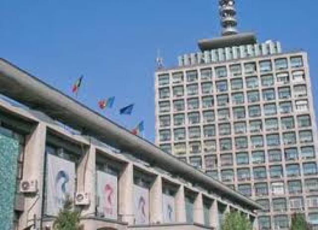 Noua Putere continuă tradiţia clasei politice de a-şi subordona televiziunea publică