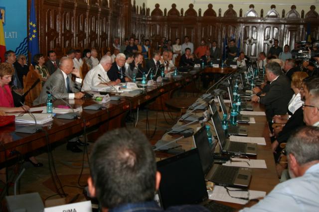 Primăria pompează 128.000 de euro în gaura neagră numită Parcul Industrial