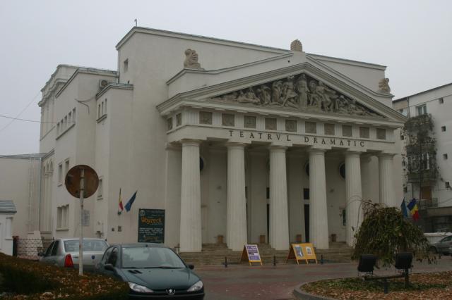 Starea Civilă se mută în foaierul Teatrului Dramatic