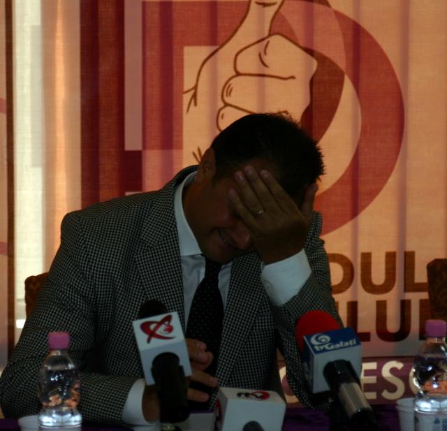 OTV-istul Picu Roman face plecăciuni la Saghian ca să-l primească în PSD