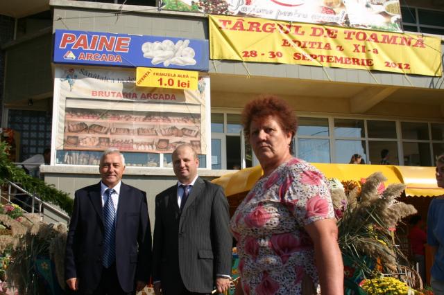 De Ziua Recoltei,USL-iștii au ieşit în turmă la produs electoral