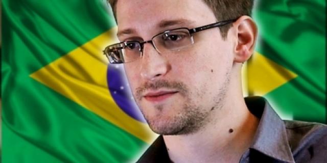 O patrie pentru Snowden