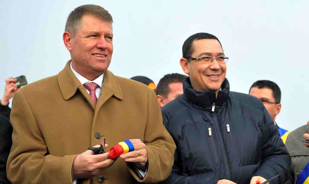 Apel către Victor Ponta și Klaus Iohannis – dezbaterea trebuie să aibă loc într-un cadru echidistant